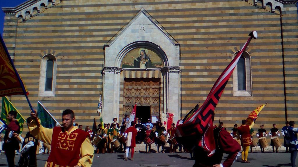 Tenuta Di Argiano A Montepulciano Кьянчано-Терме Экстерьер фото
